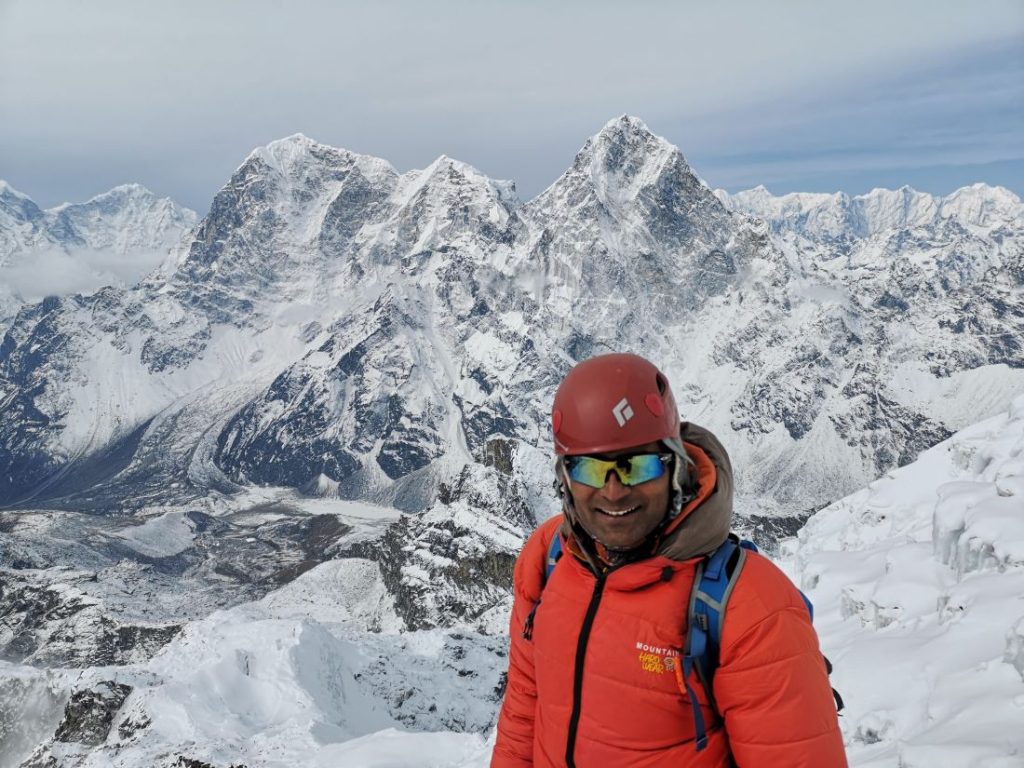 ebc and lobuche peak