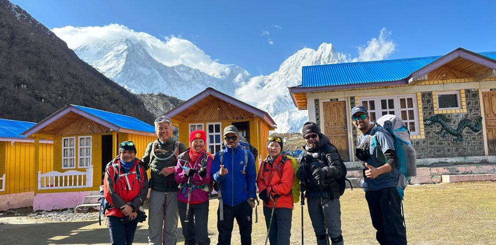 Manaslu circuit trekking