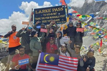 Larkya Pass