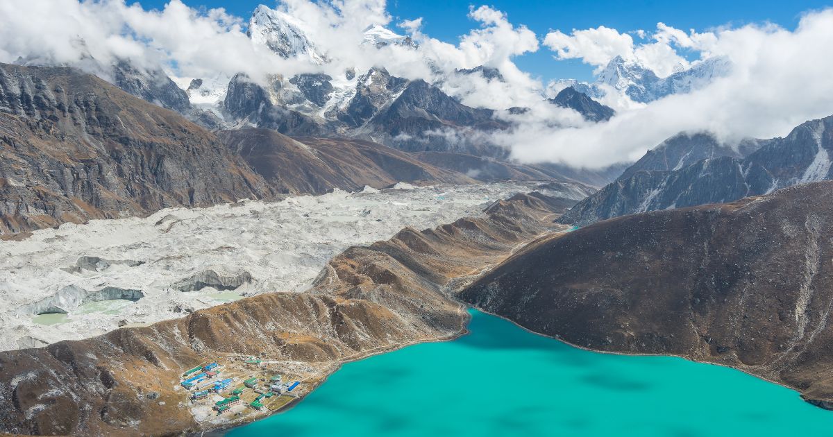 Best Time for the Gokyo Lake Trek